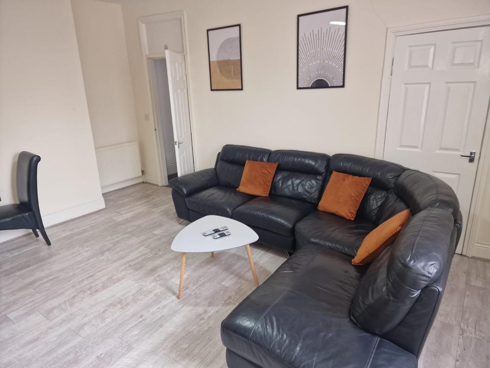 Laluna One Bedroom Apartment Newcastle Newcastle upon Tyne Exterior foto