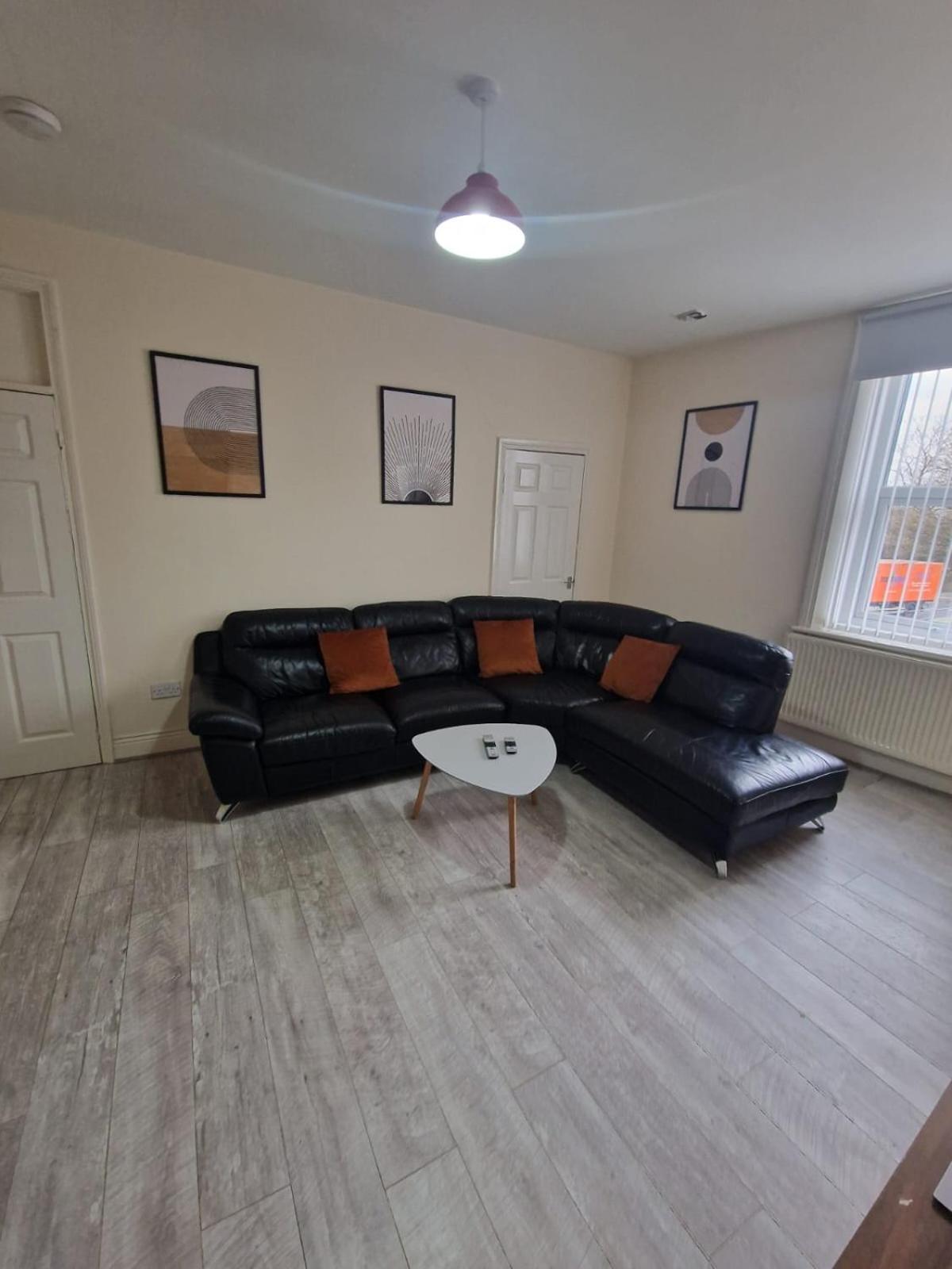 Laluna One Bedroom Apartment Newcastle Newcastle upon Tyne Exterior foto